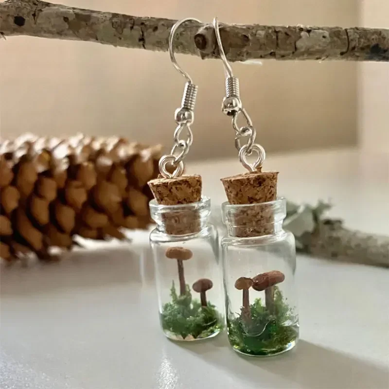 Real Mushroom Earrings Jar/Bot - Preserved Moss Sheet ulasan dan harga